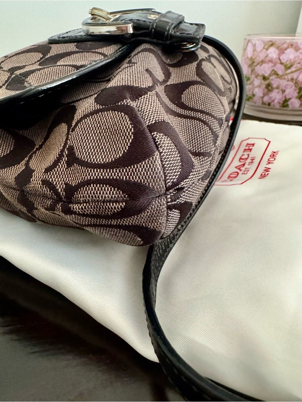 Vintage Y2K Coach Soho Signature Monogram Mini Flap Baguette Bag + New Dust bag - Picture 8 of 13
